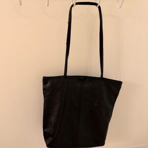 Latico Black Leather Tote Purse Double Shoulder Straps Soft 13”x13”x4” Zip Top